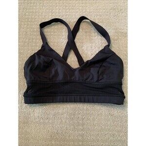 Lululemon euc black mesh strappy criss cross v sports bra size 4